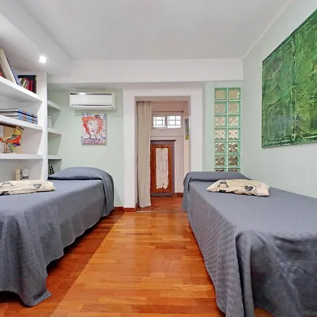 شقة Anno Domini 120 Sqm, Large, Elegant, Near Center